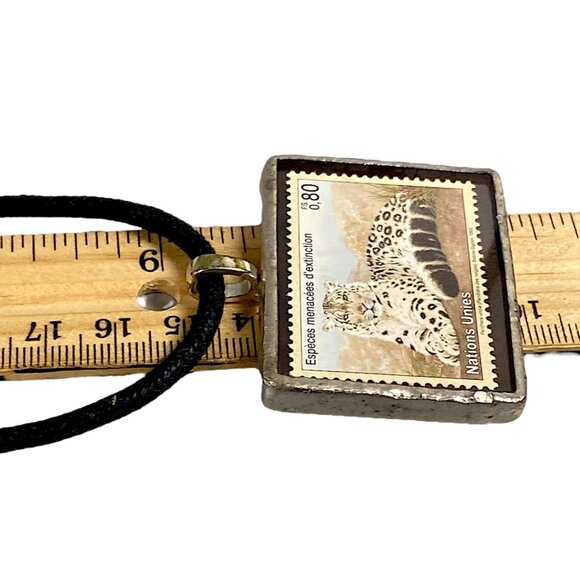 VTG Choker Necklace 14" Pendant UN 1993 Snow Leopard Stamp Cord Y2K Indie Boho - Picture 16 of 16